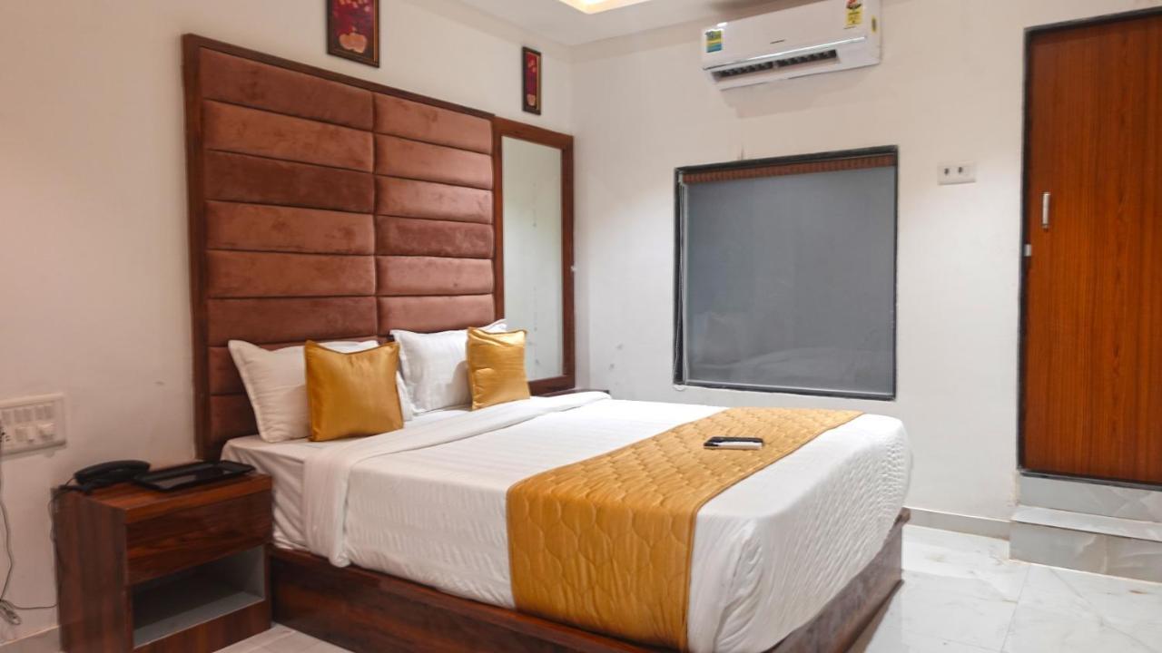 Hotel Palms Residency, Chembur 뭄바이 외부 사진