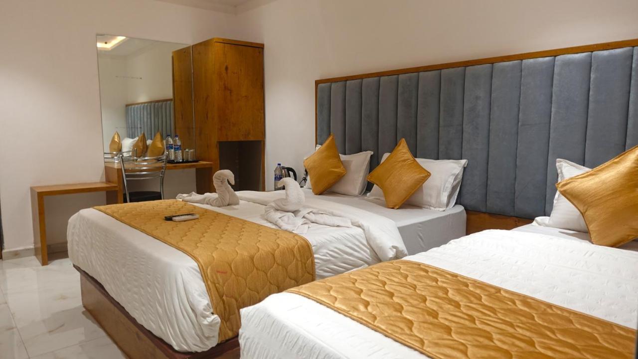 Hotel Palms Residency, Chembur 뭄바이 외부 사진